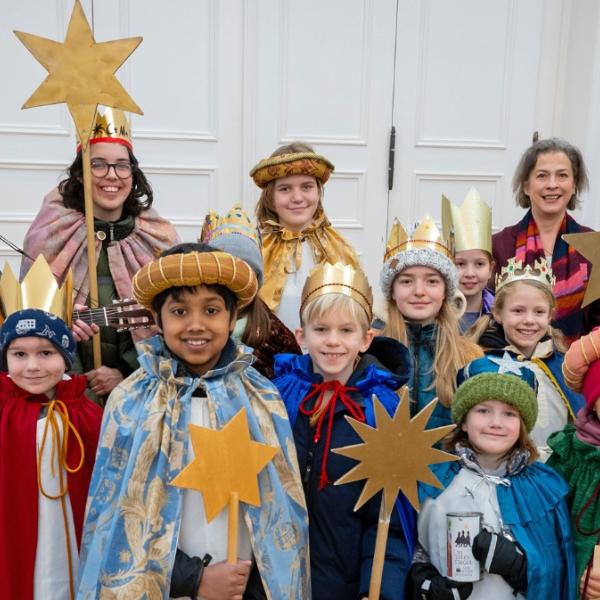 Sternsinger-Besuch im Alten Rathaus Bonn 2026