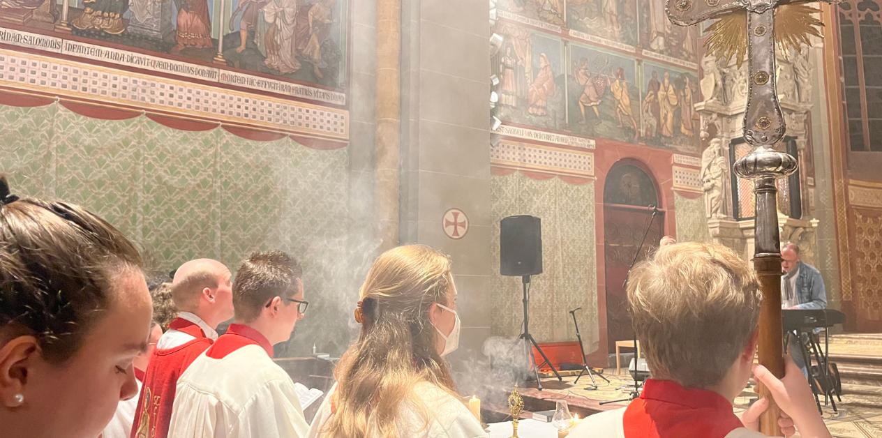 Gottesdienst im Bonner Münster