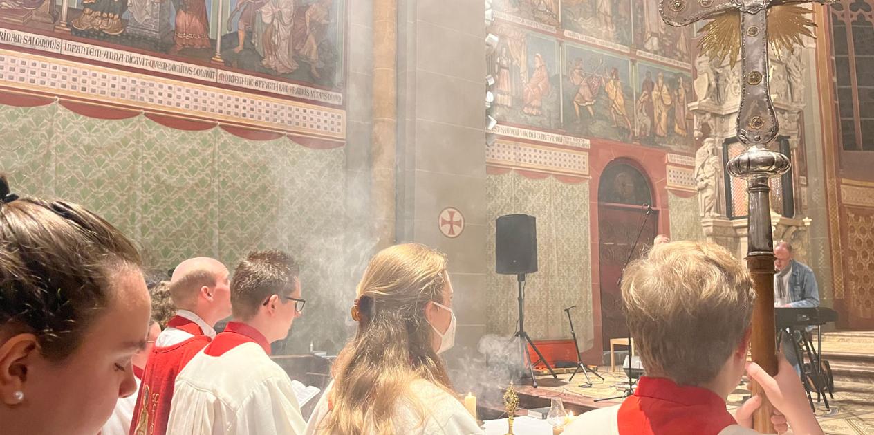 Gottesdienst im Bonner Münster