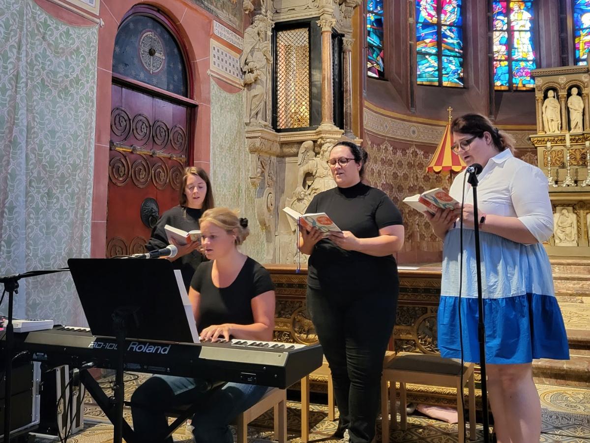 Band im Bonner Münster