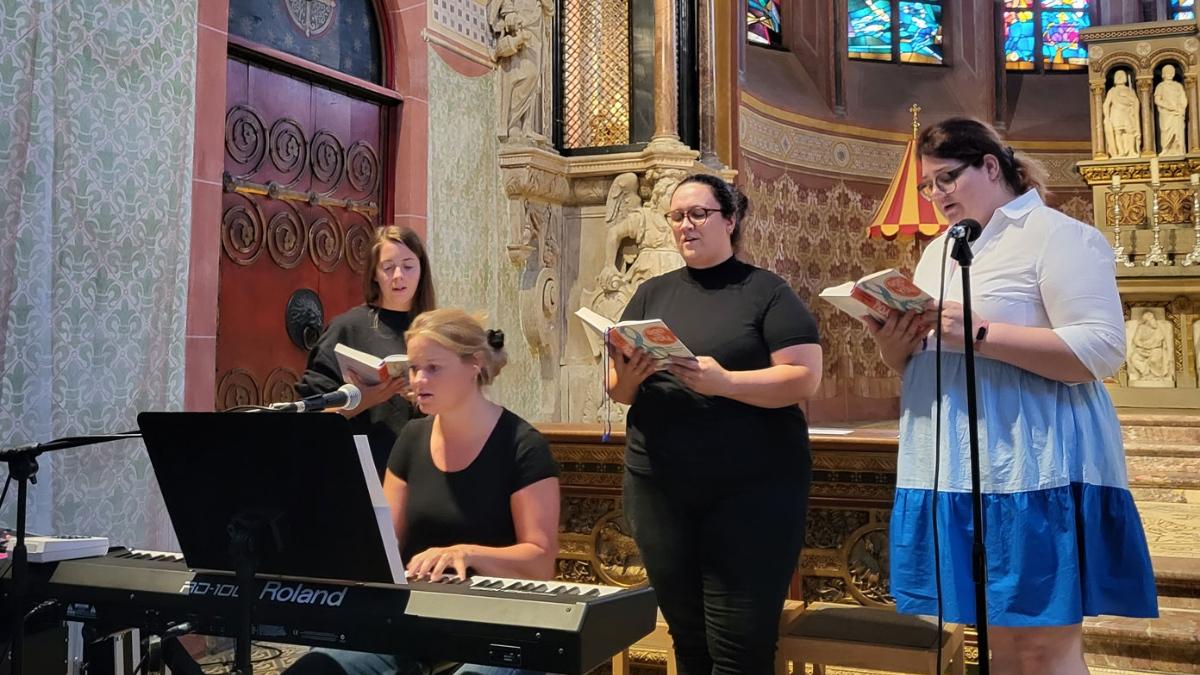 Band im Bonner Münster