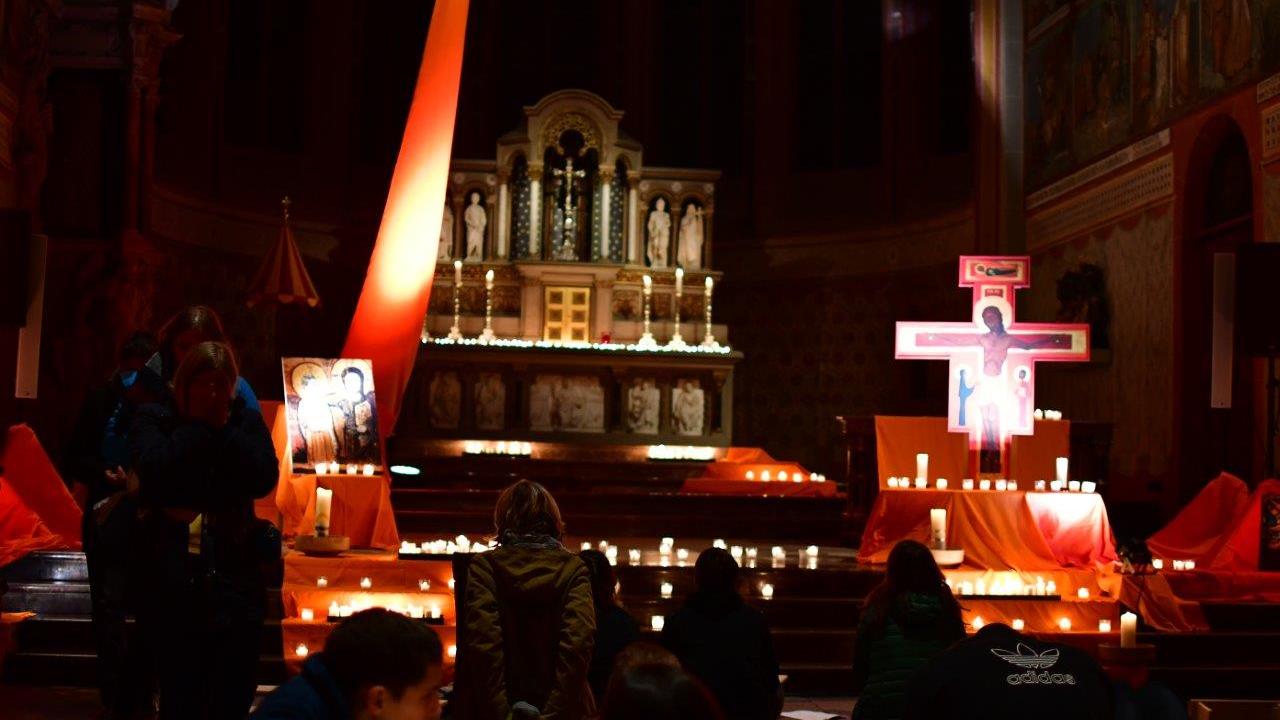 Nacht der Lichter 2023 im Bonner Münster