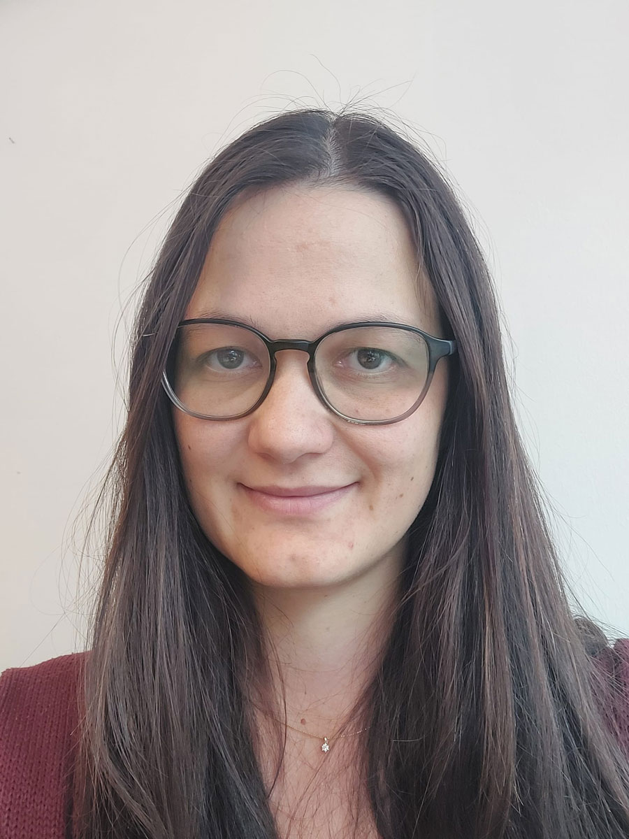 Mag. Theol. Theresa van Krüchten