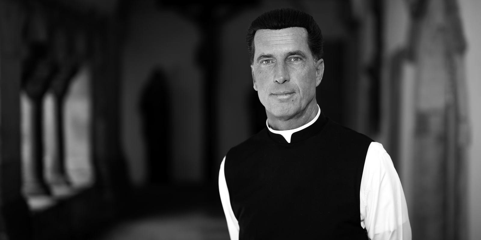 Stadtdechant Dr. Wolfgang Picken + (c) Stadtdekanat Bonn/Westhoff Stadtdechant Dr. Wolfgang Picken +