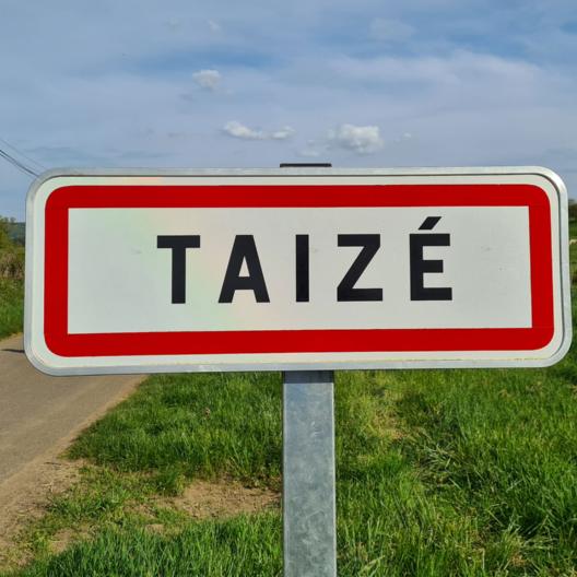 Ortsschild Taizé